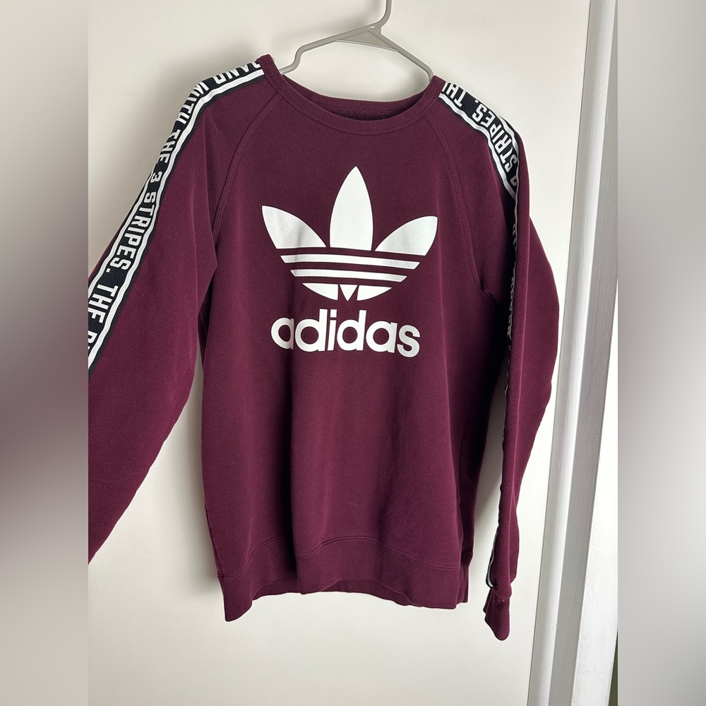 Adidas Maroon Crewneck with Logo and Sleeve Stripes size medium